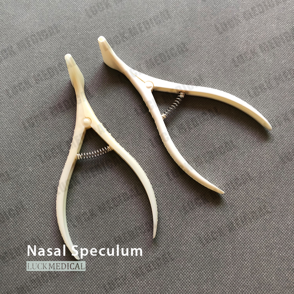 Esterilização de especulum nasal plástico