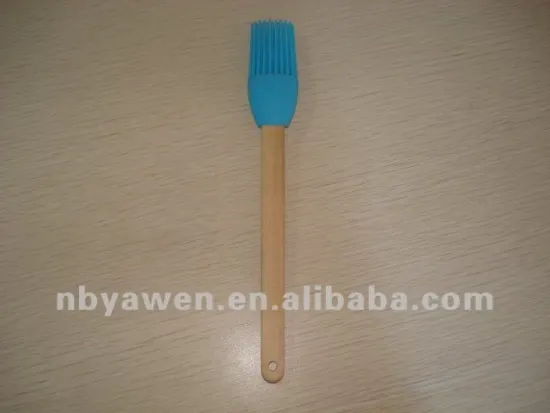 cheap silicone brush with wooden handle