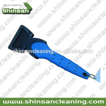 2016 hot selling snow ice scraper/novelty car ice scraper/window snow and ice scraper