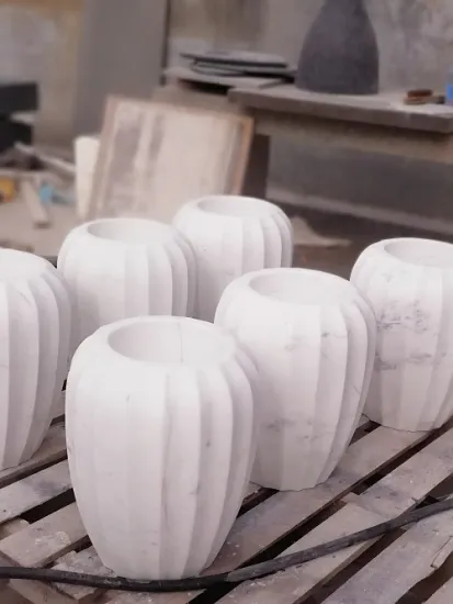 Jazz white marble vase