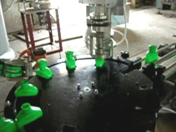 plastic container sealing machine