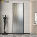 Puerta batiente minimalista de vidrio estriado de aluminio ultradelgada | JBDHOME
