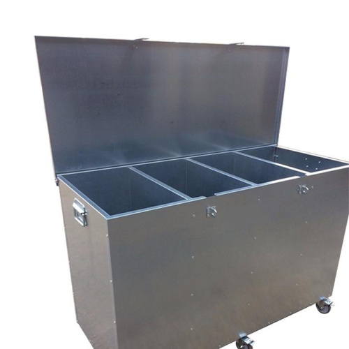 Adjustable Metal Animal Feed Bin