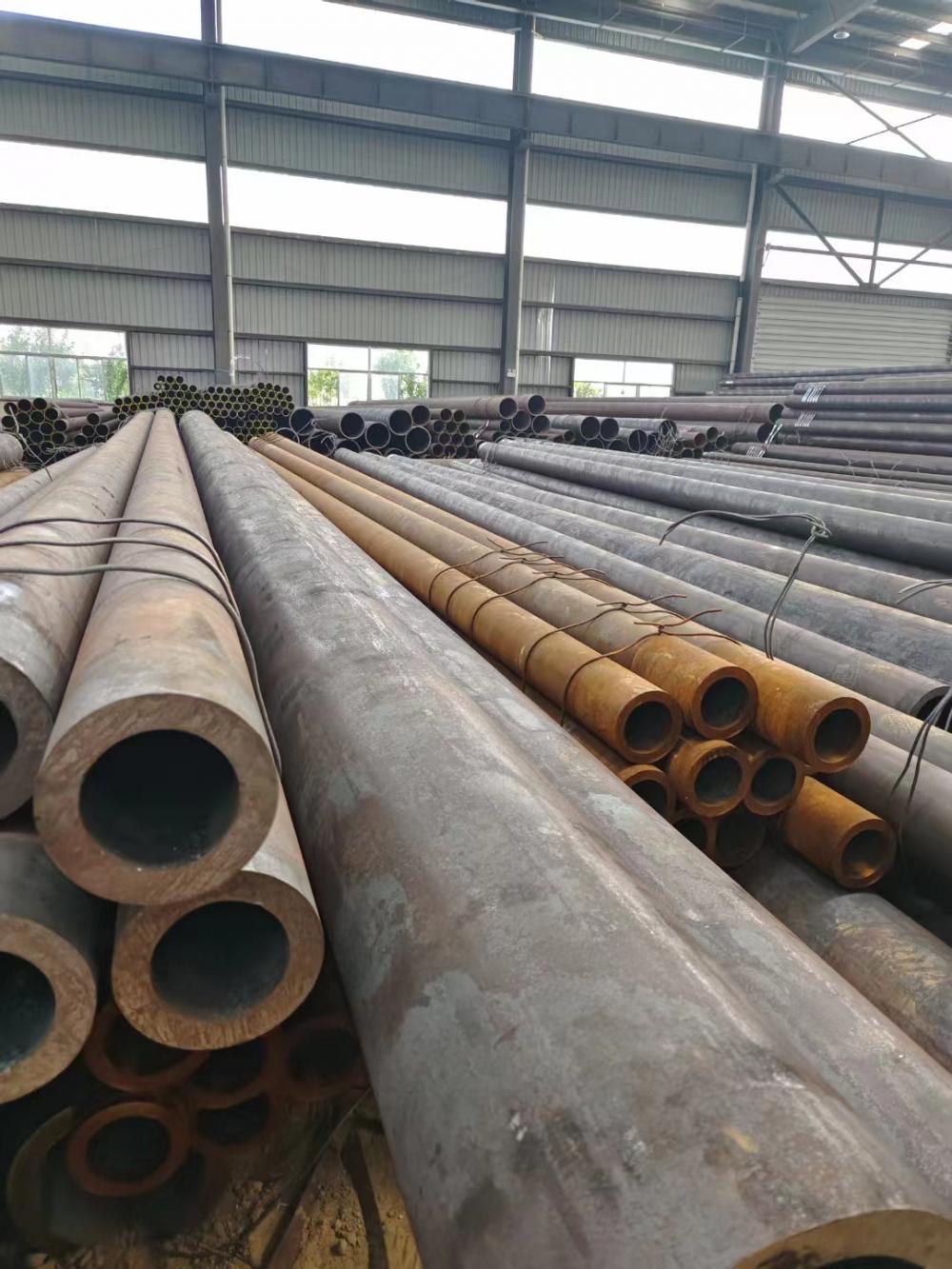 ASTM A53 Round Black Seamless Carbon Steel Pipe