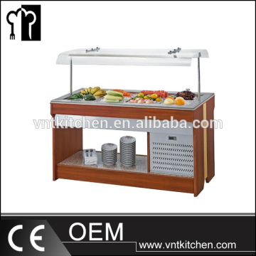 Hotel- und Restaurant -Doppelseiten -Salatbar
