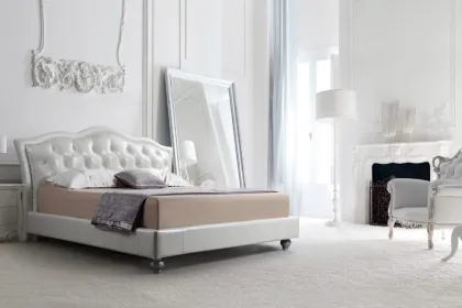 Shinny Deluxe Leather Bed