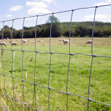 Galvanised Agricultural Wire Fencing C8/11/30 Stock