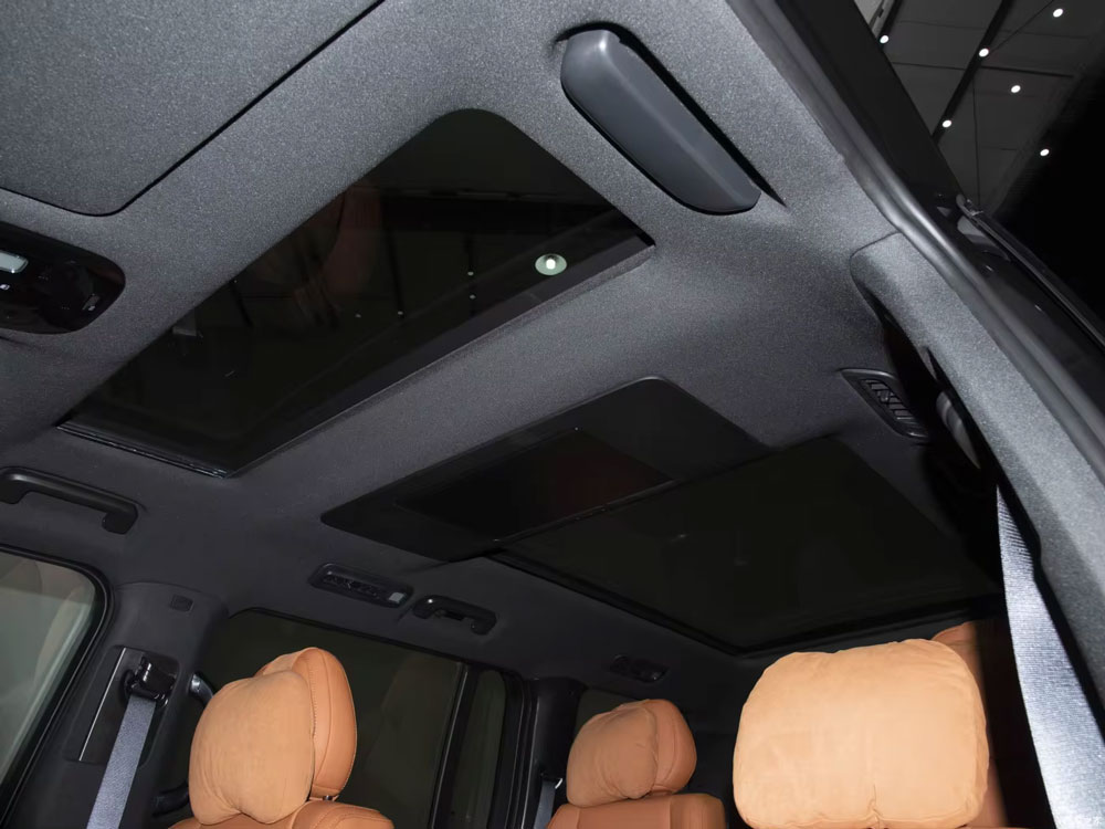 Luxury camping SUV polar stone 01 Luxury camping SUV polar stone 01