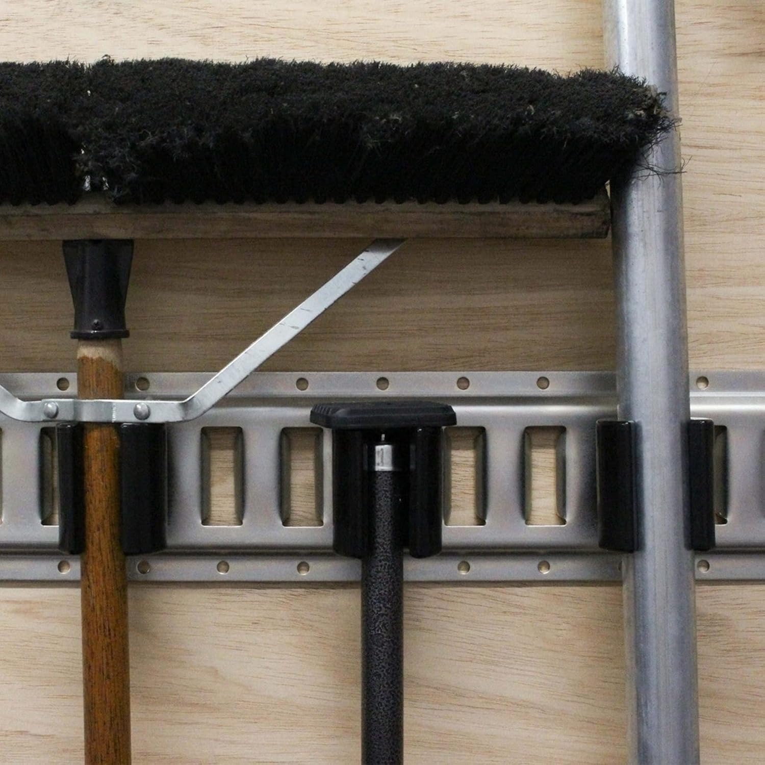 E-Track Tool Holders3
