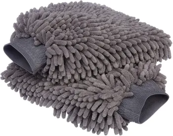 Scratch-Free Lint-Free Microfiber Cleaning Towels and Car Wash Mitts: Ultimate Tools for Vehicle Washing
