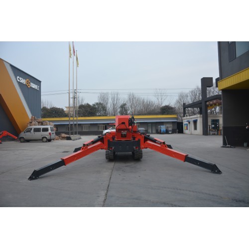 8-тонный кран-паук с расширенными функциями мобильности