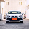 Бензин среднего размера три коробки Toyota Camry