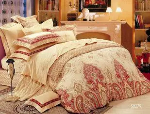 Artistic Bright Cotton Sateen Bedding Sets For Hotel , Bedr