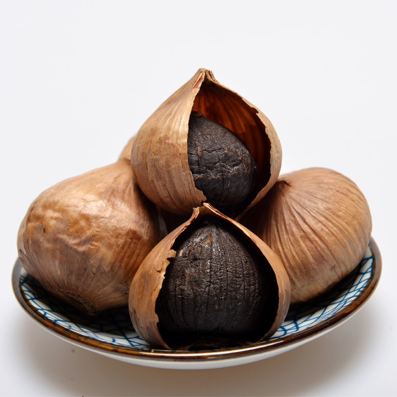 solo black garlic with skin