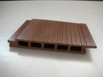 WPC extrusion mould for deck