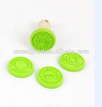 43864 high quality and durable 4pc cookie stamp