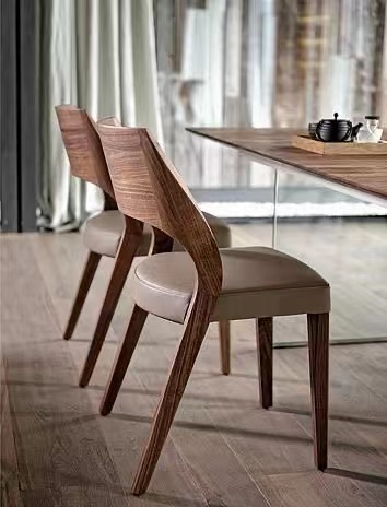 Ready for Ship Wooden Home Furniture Rattan Wicker Back with Soft Cushion Wood Kitchen Dining Restaurant Chair