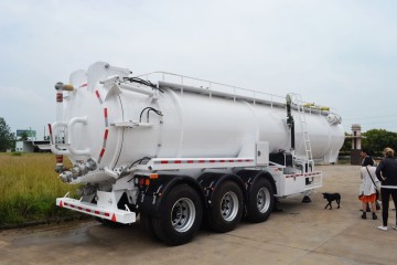 Vacuum Tanker Semi Trailers