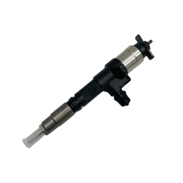 Denso Diesel Fuel Injector 1J574-53050 1J574-53051 for Kubota V3800T/V3800エンジン