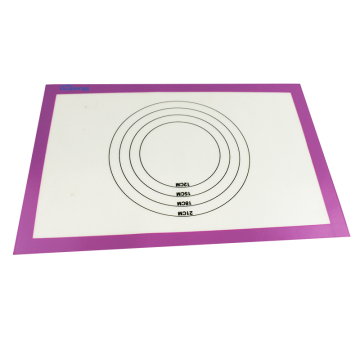 Food grade non-slip silicone pastry mat with measurements