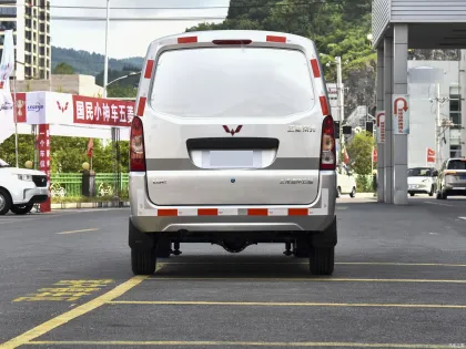 2023 Wuling Rongguang 1.5L Extended Electric Van: Specifications and Features
