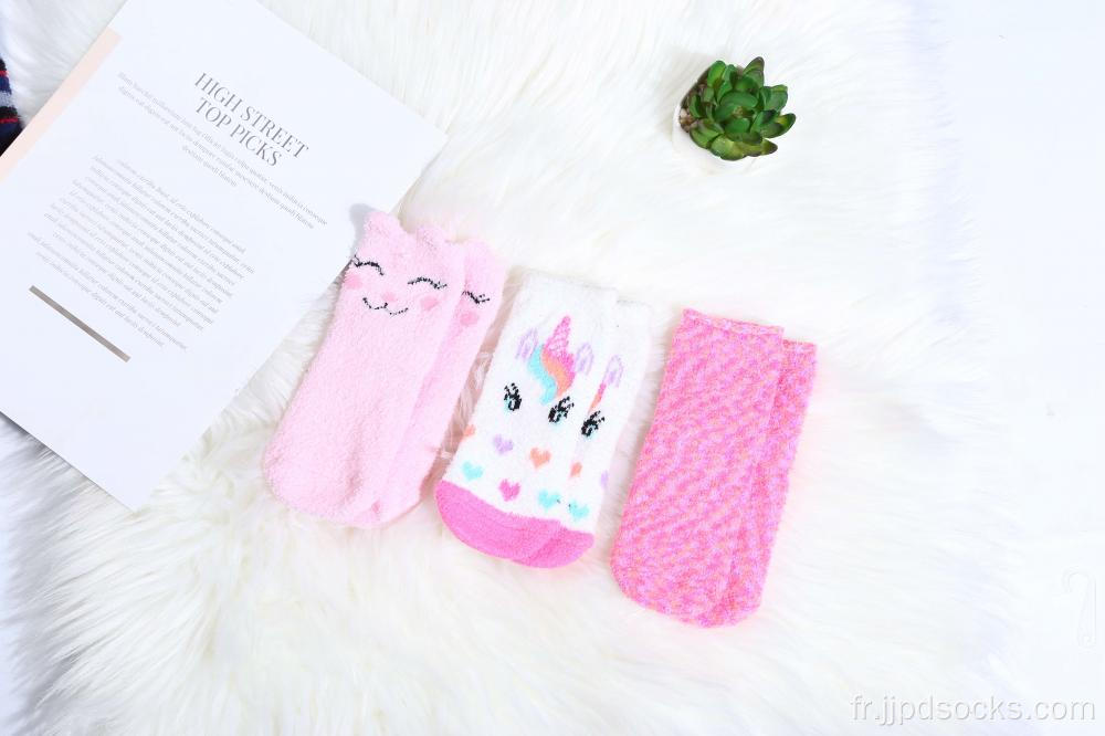 Chaussettes confortables en plumes d&#39;enfants