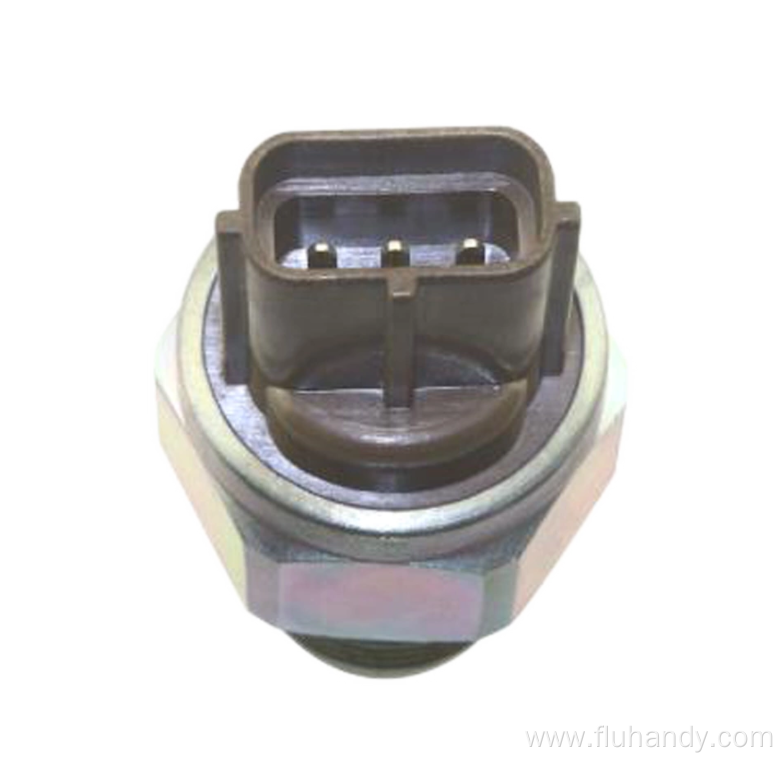 Fuel rail pressure sensor for automobile