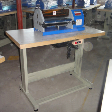Albaner-Klebemaschine GSB-101 für Lederbeutel mit Tisch