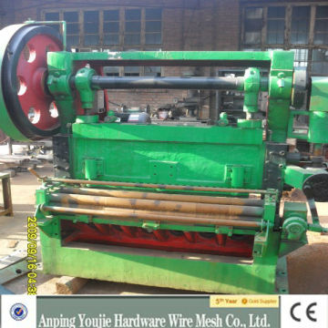Expanded Metal Sheet Machine