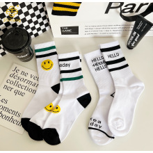 한국 버전 만화 스마일 페이스 높은 튜브 양말
