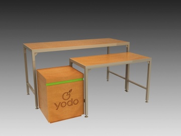 Mesa de exposição High-Low, unida para mostrar