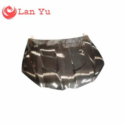 Carbon Fiber Engine Bonnet for Lamborghini Urus
