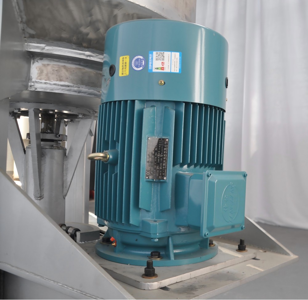 Semi-automatic hydraulic pulping machine