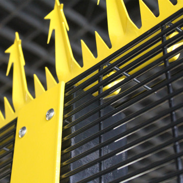 358 Security Fence for Prison with Prong Top
