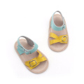 Hermosas sandalias para bebés para niños pequeños suaves