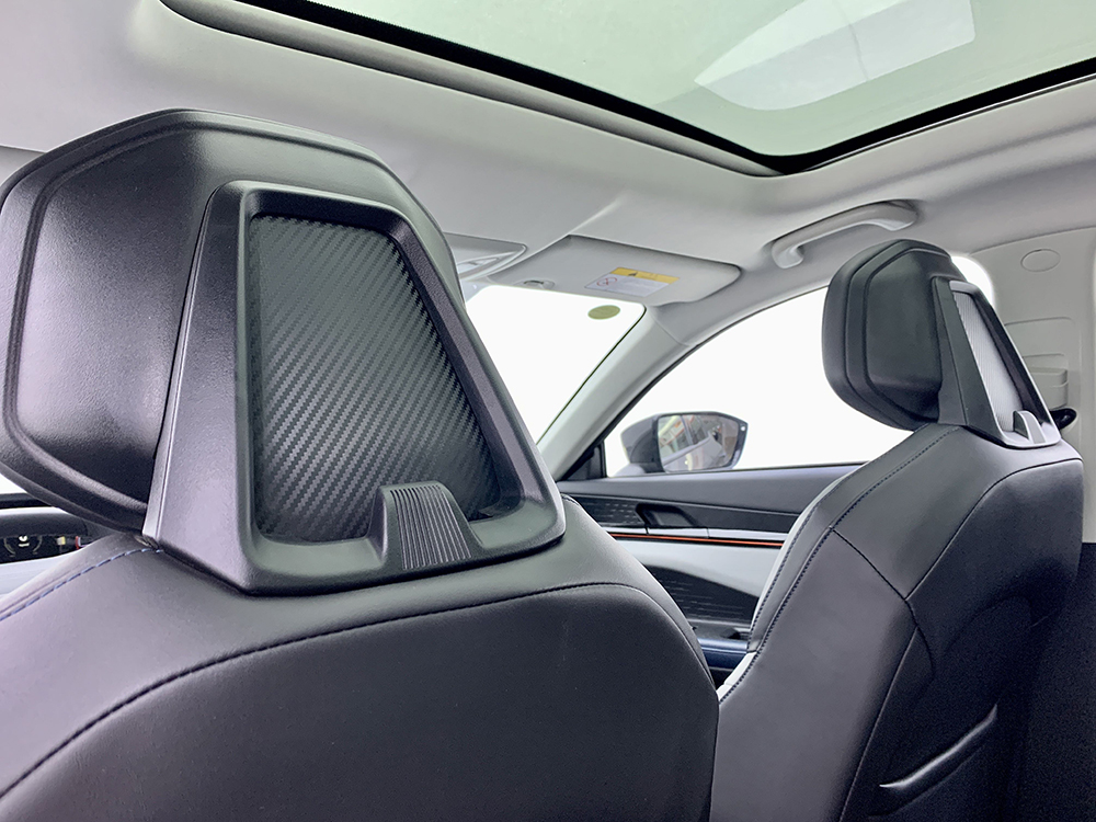 Compact car Changan UNI-V smart electric IDD Compact car Changan UNI-V smart electric IDD