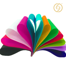 Tissu non tissé polyvalent pour de multiples applications