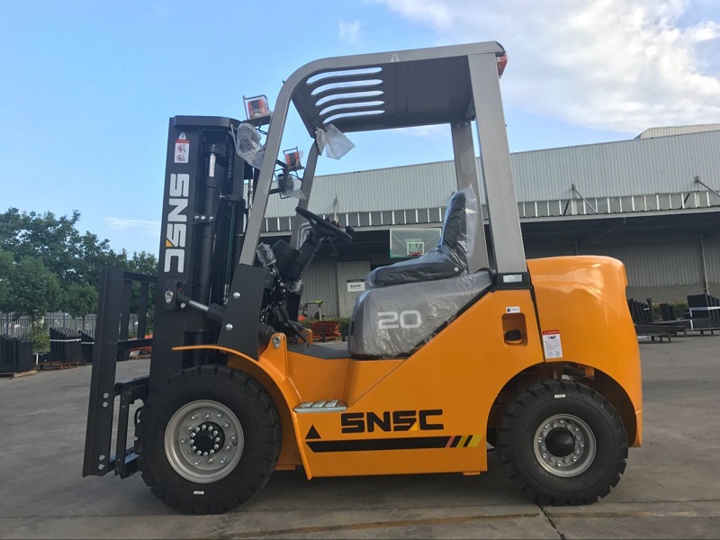 2 Ton Forklift Truck