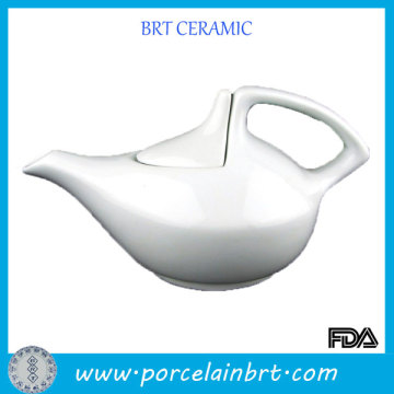 Simple daily white ceramic coffee pot