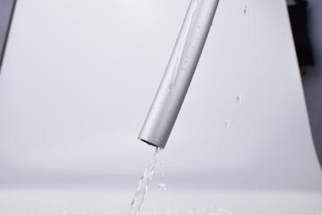 冷水供給のためのパイプ