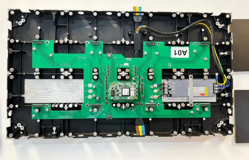 HD Full Sexi Video LED Display with COB Technology