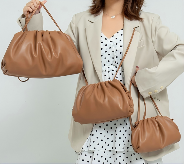 2025 Bolsa de Crossbody à prova d'água leve 2025 Lightweight waterproof crossbody bag