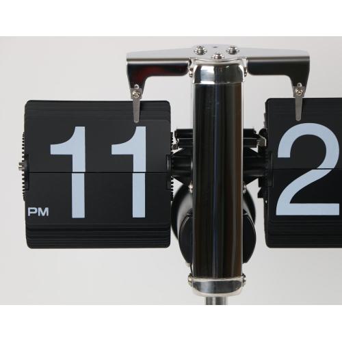 Height-adjustable Steel Flip Clock