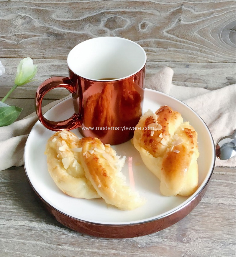 Ceramic Rose Gold Mug with Comfortable Handle