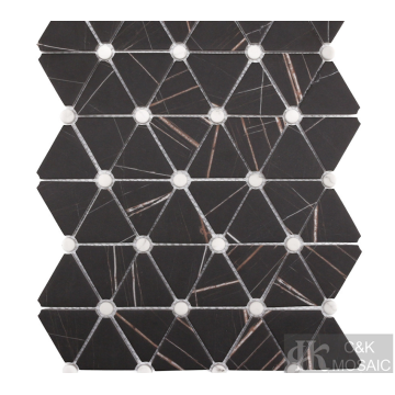 Impresión triangular de mosaico de mármol negro