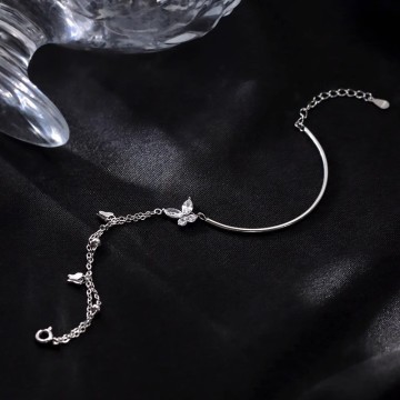 China Niche S925 Sterling Silver Butterfly Bracelet For Women Factory