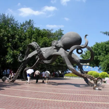 Bronze Sculpture for octopus