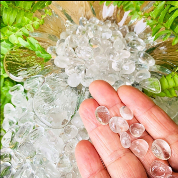 Hot Sale High Quality Natural Clear Crystal Gravel Tumbled Stones - 50g Bag