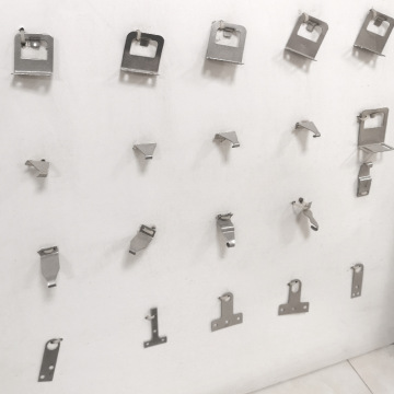 trava da janela da porta de tempestade andersen