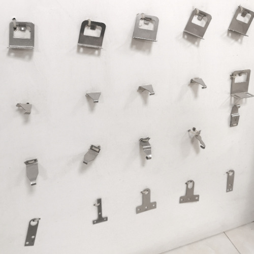 trava da janela da porta de tempestade andersen